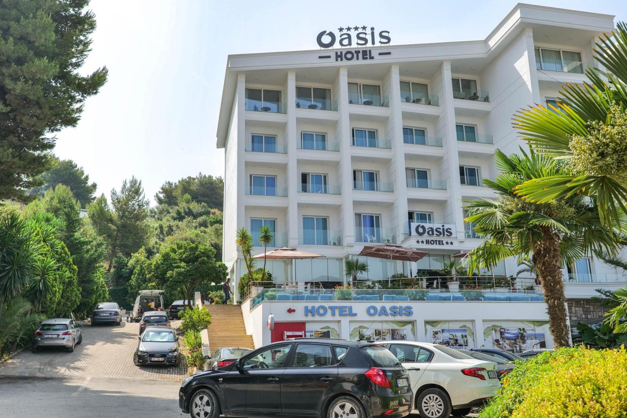 Hotel Oasis Saranda Extérieur photo
