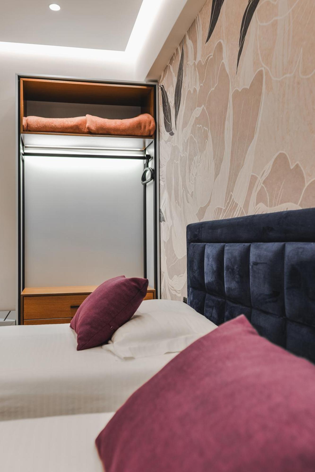 Hotel Oasis Saranda Extérieur photo