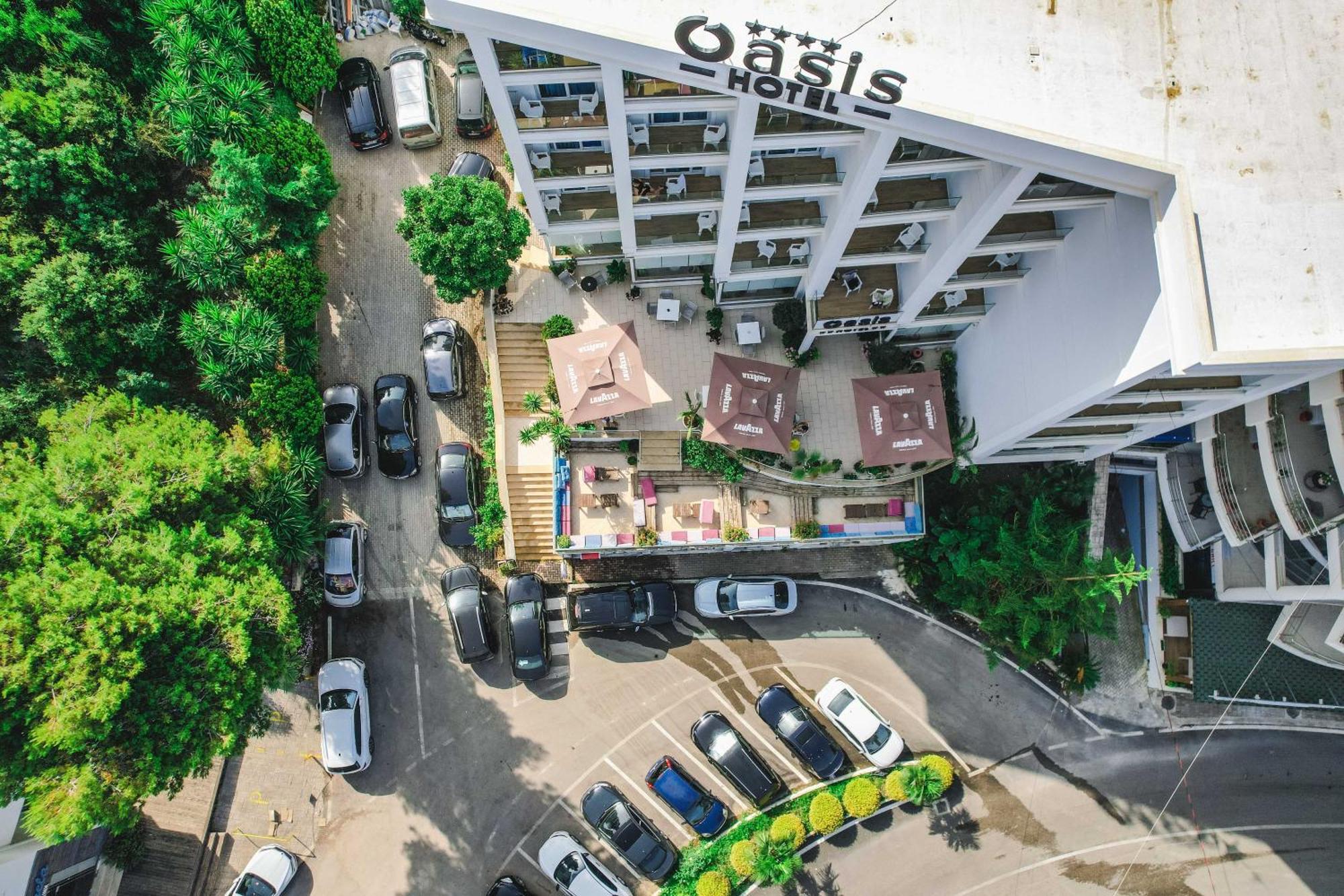 Hotel Oasis Saranda Extérieur photo