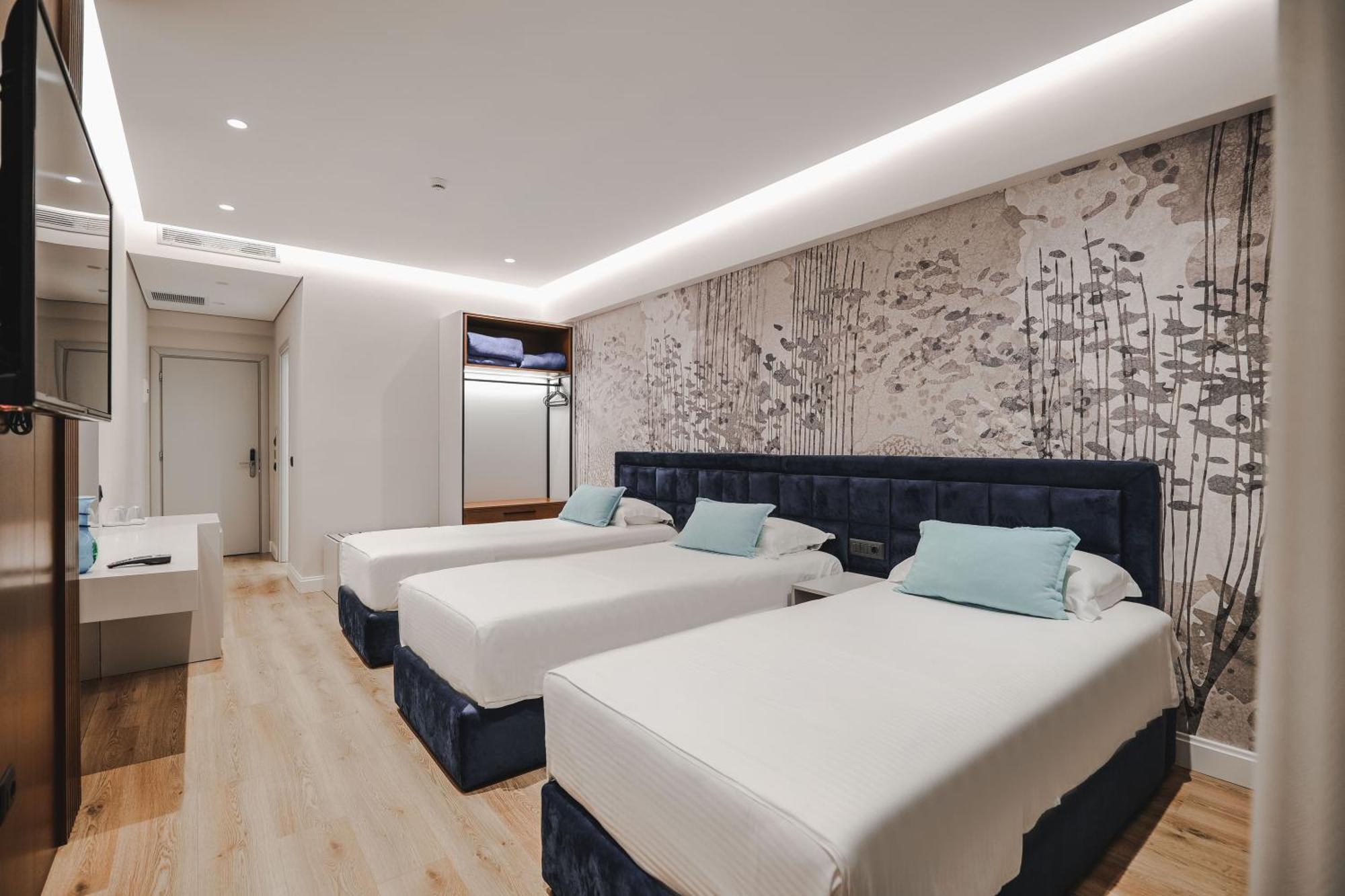 Hotel Oasis Saranda Extérieur photo